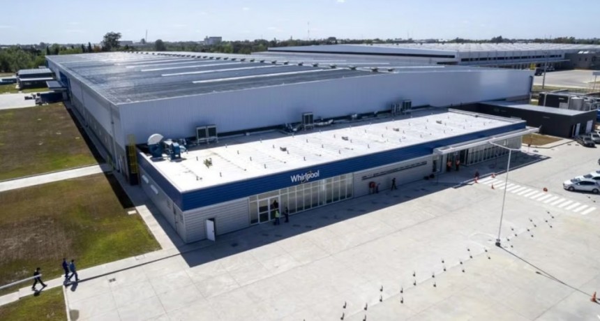 Whirlpool cerró su planta en Pilar y despidió a 300 trabajadores