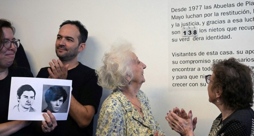 Las Abuelas de Plaza de Mayo anunciaron la restituci&oacute;n del nieto 138