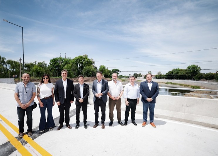 Kicillof abrió el Puente Gogna y lanzó críticas al Gobierno nacional en una inauguración clave para Luján