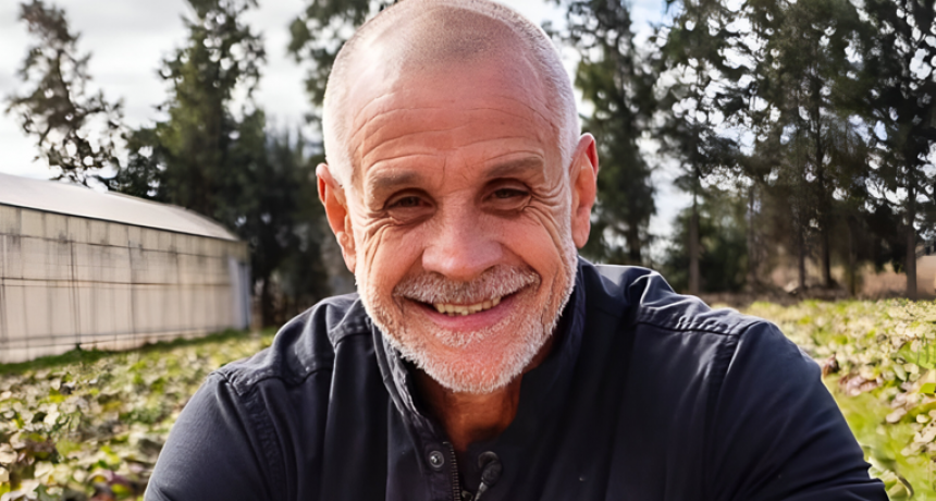 Silencio, enojo y hermetismo: la decisión de la familia de Christian Petersen que sacudió a los medios  Bajada: