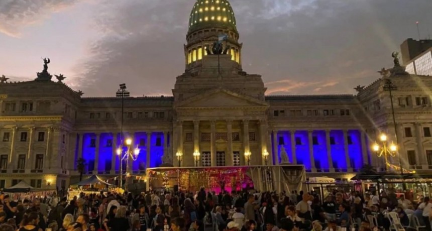 Navidad del ajuste: la solidaridad desborda las calles ante una crisis que no da tregua