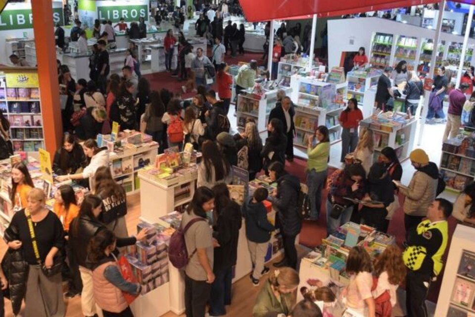 Feria del Libro: Actividades imperdibles, talleres y lecturas ¿Que actividades se desarrollan hoy, 2 de Mayo?