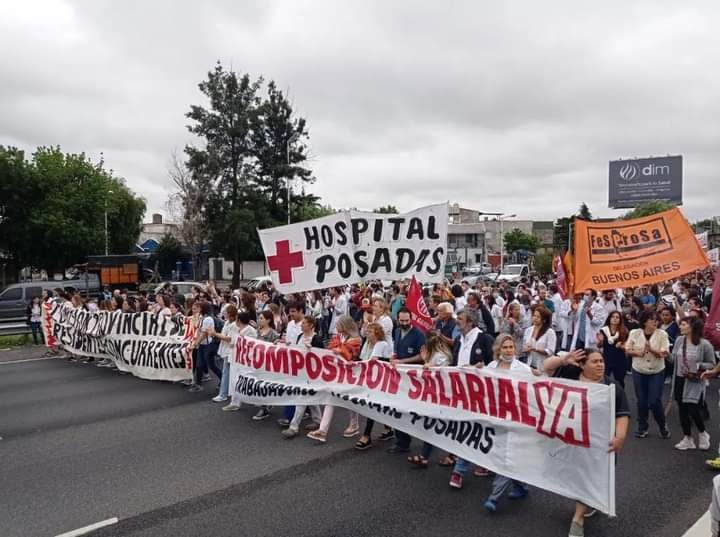 Despidos masivos en el Hospital Posadas: trabajadores anuncian paro y movilización
